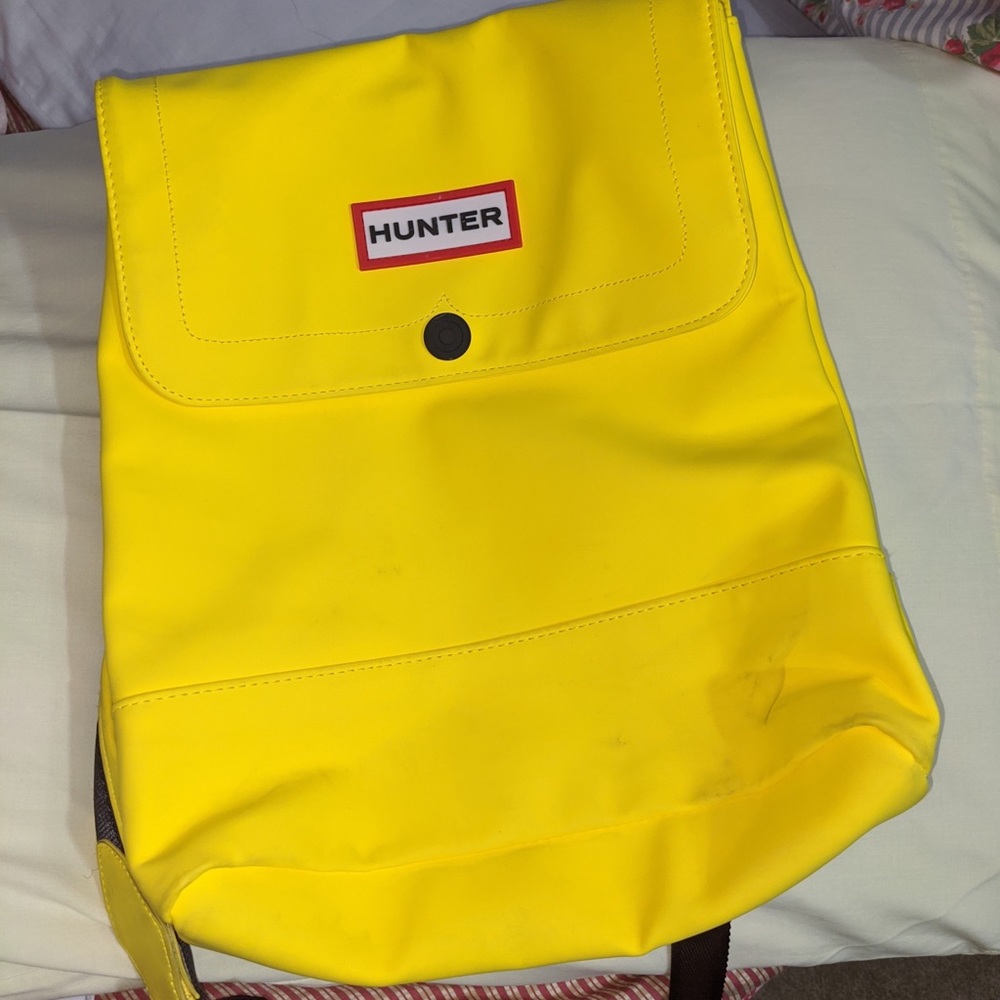 Hunter by target medium yellow bag